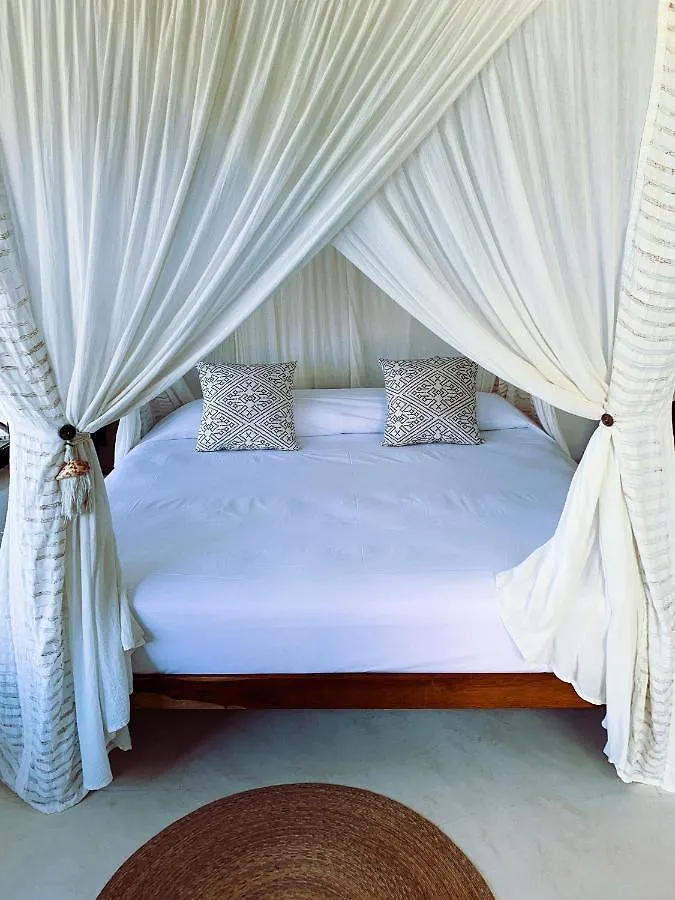 ***  Hotel Luv Tulum Meksyk