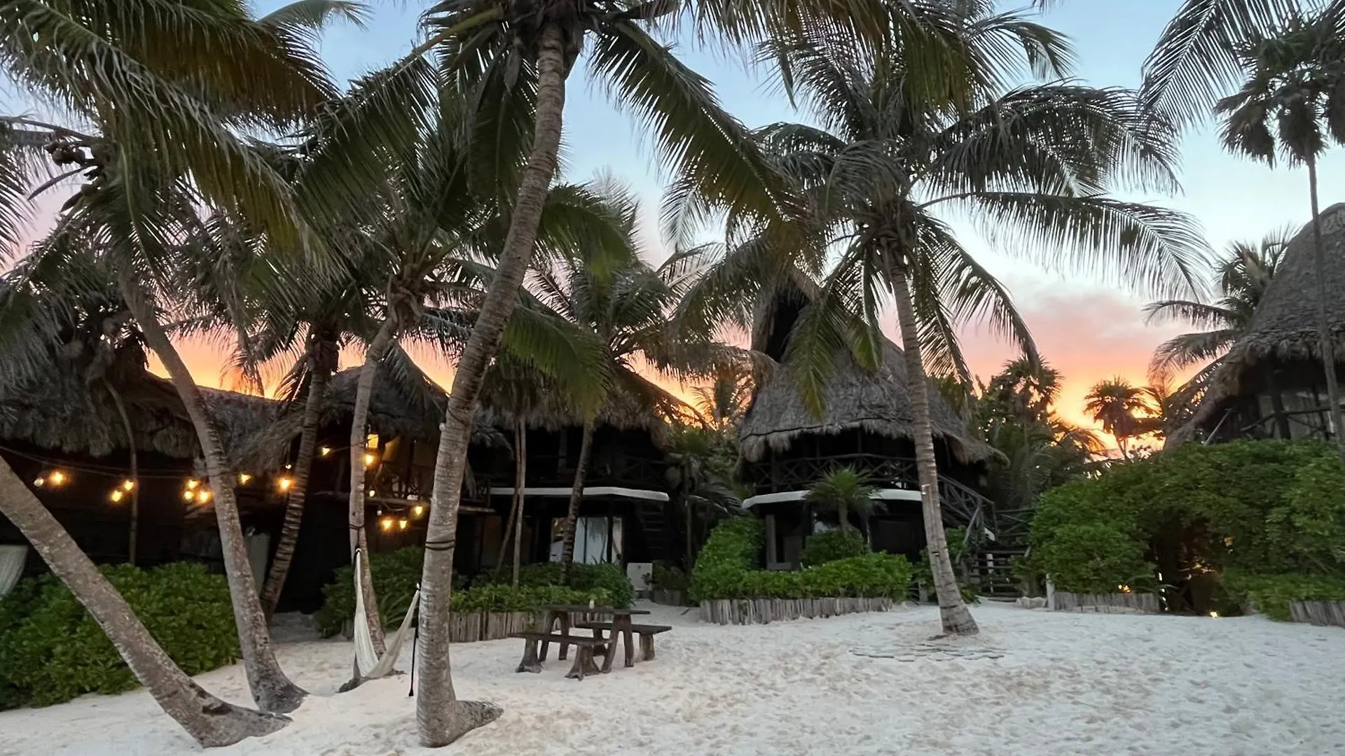 Hotel Luv Tulum